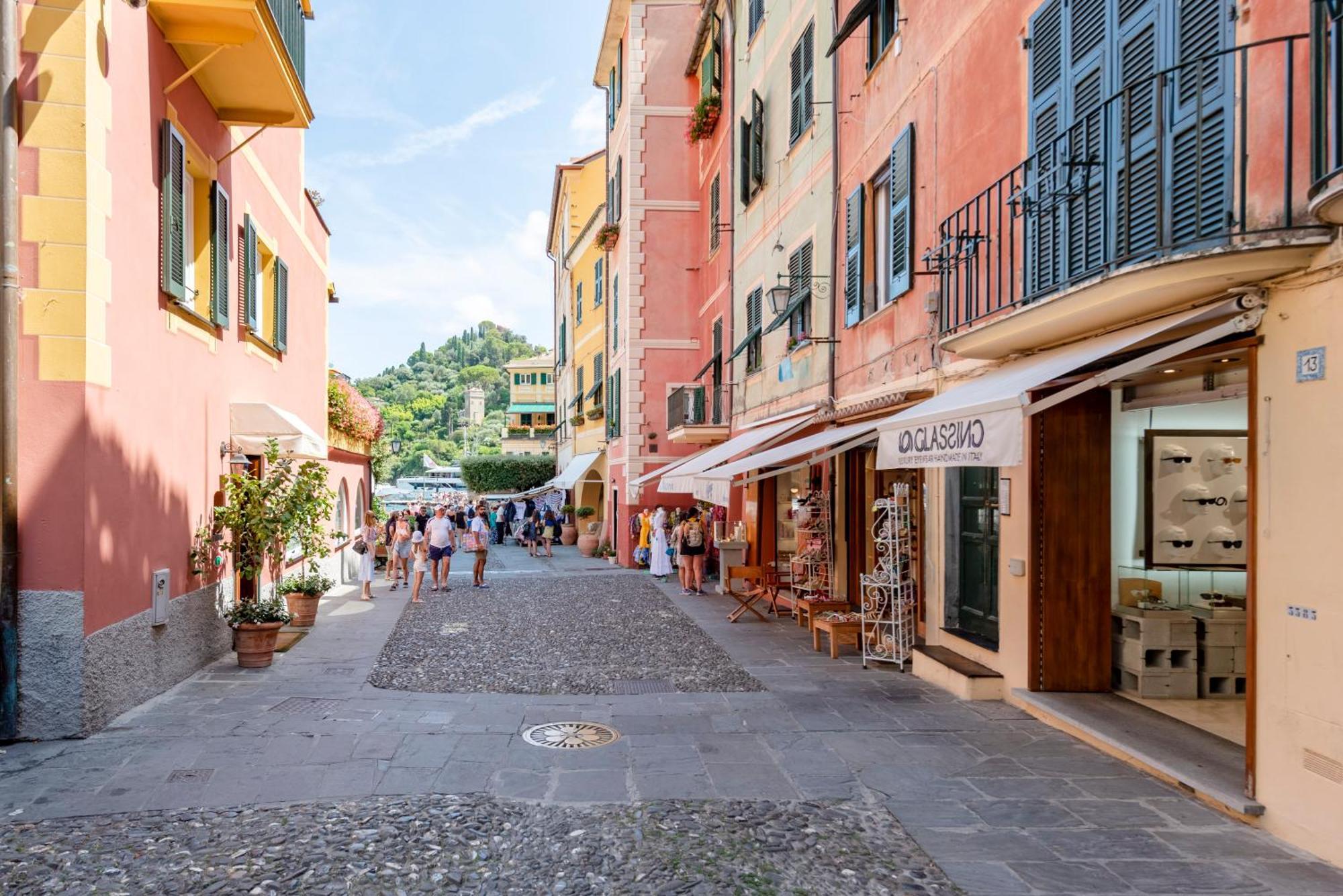 Ferienwohnung Altido Bright 2Br Apt Right Next To The Waterfront Portofino Exterior foto